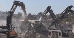 تقرير : ” درع العاصمة ” معول هدم وأداة تهجير وتطهير عرقي في خدمة المشاريع الاستيطانية